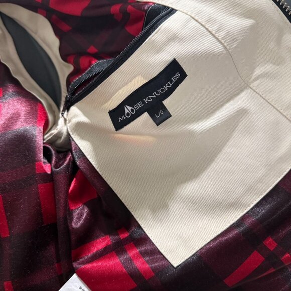 Moose Knuckles Vest - Picture 7 of 7